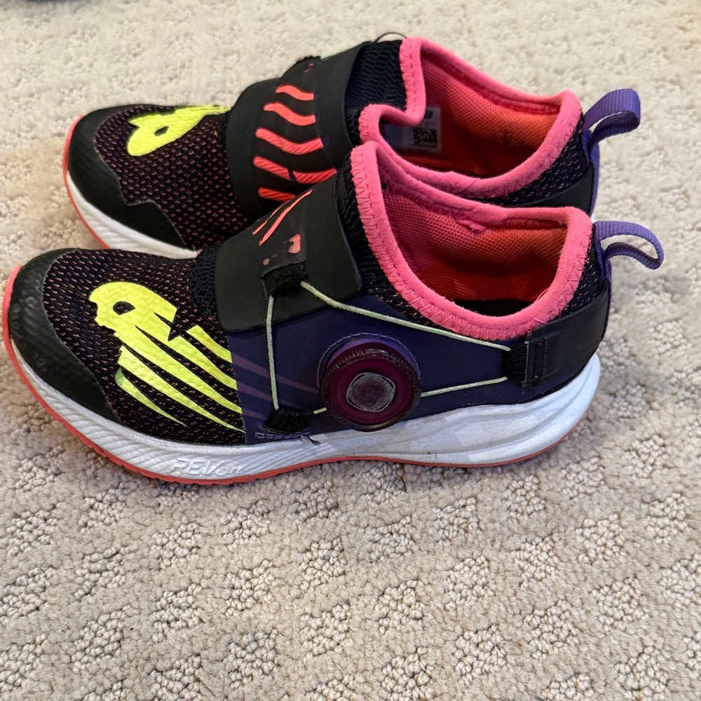 New Balance Kids Sneakers, Size 12 Little Kid - Picture 3 of 6